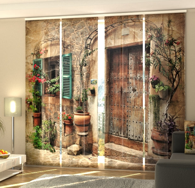 Set of 4 Panel Track Blinds - Antique Door