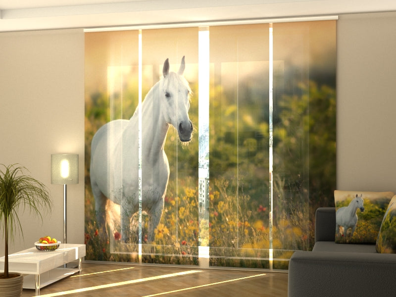 Set of 4 Panel Track Blinds - Elegant White Horse