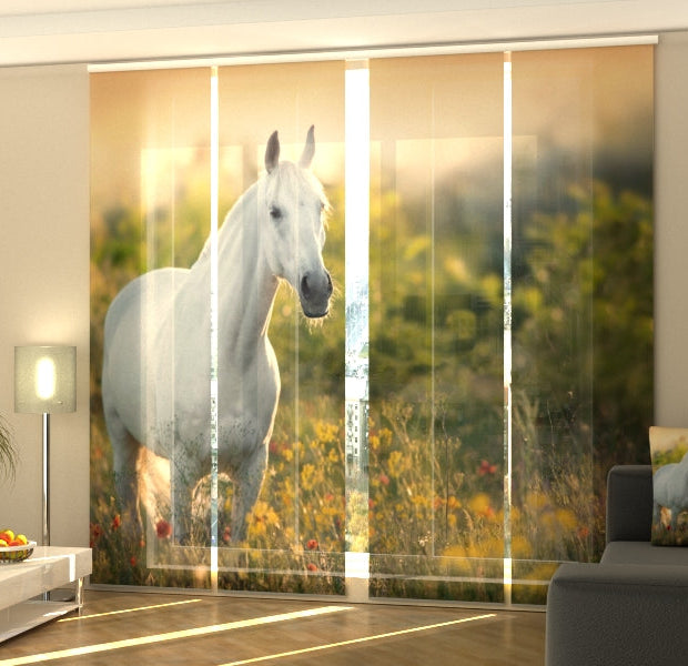 Set of 4 Panel Track Blinds - Elegant White Horse