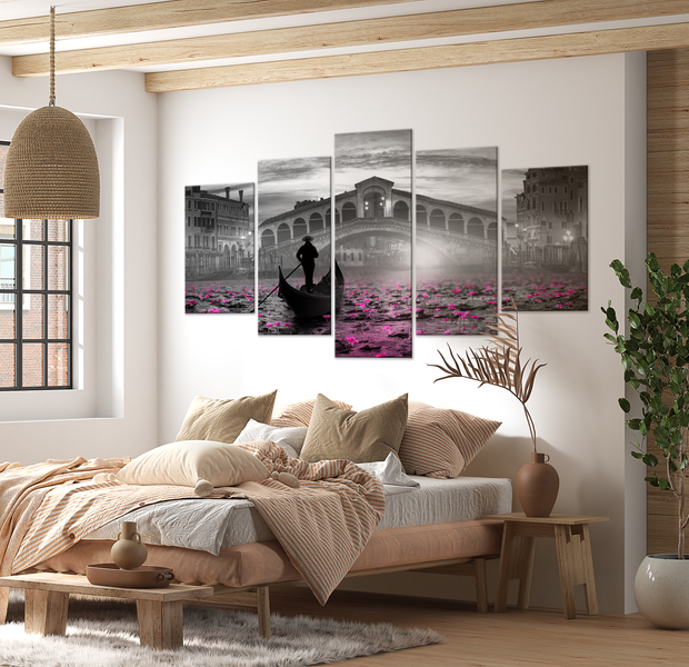 Stretched Canvas Wall Art - Magic Venice Pink - 5 Pieces