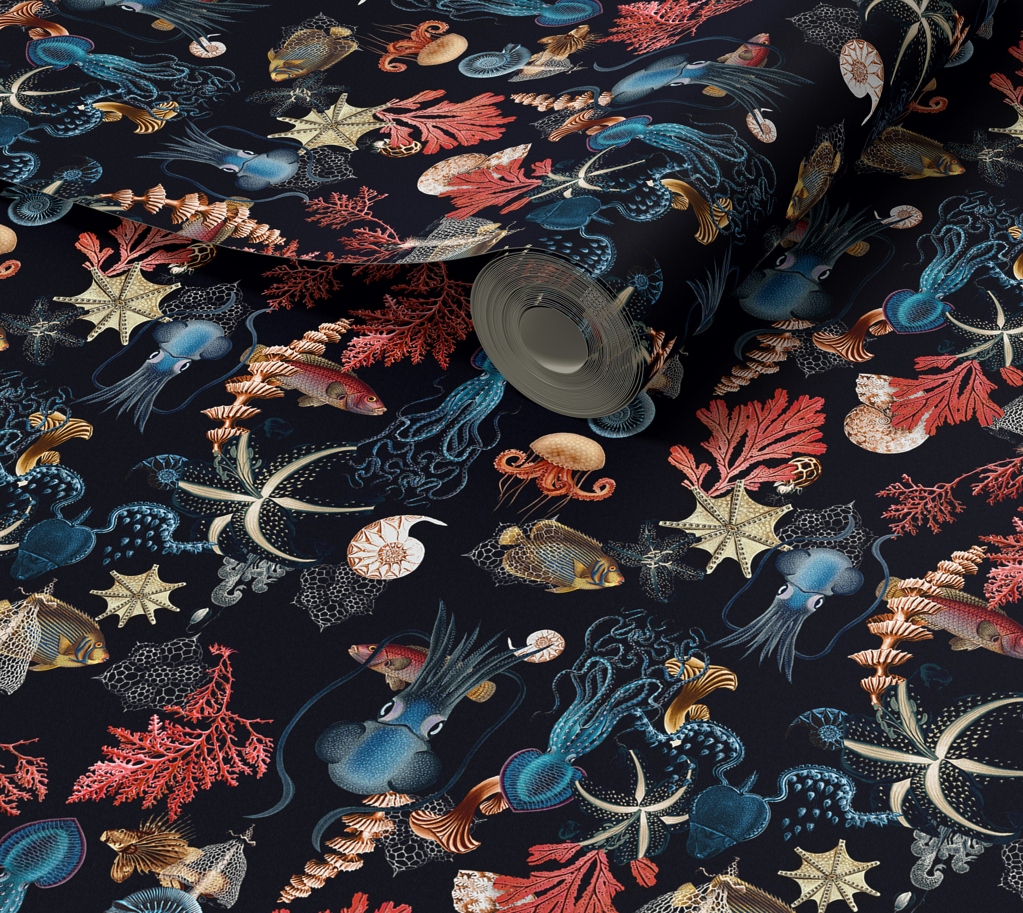 Premium Repeating Wallpaper - Submerged World - Black