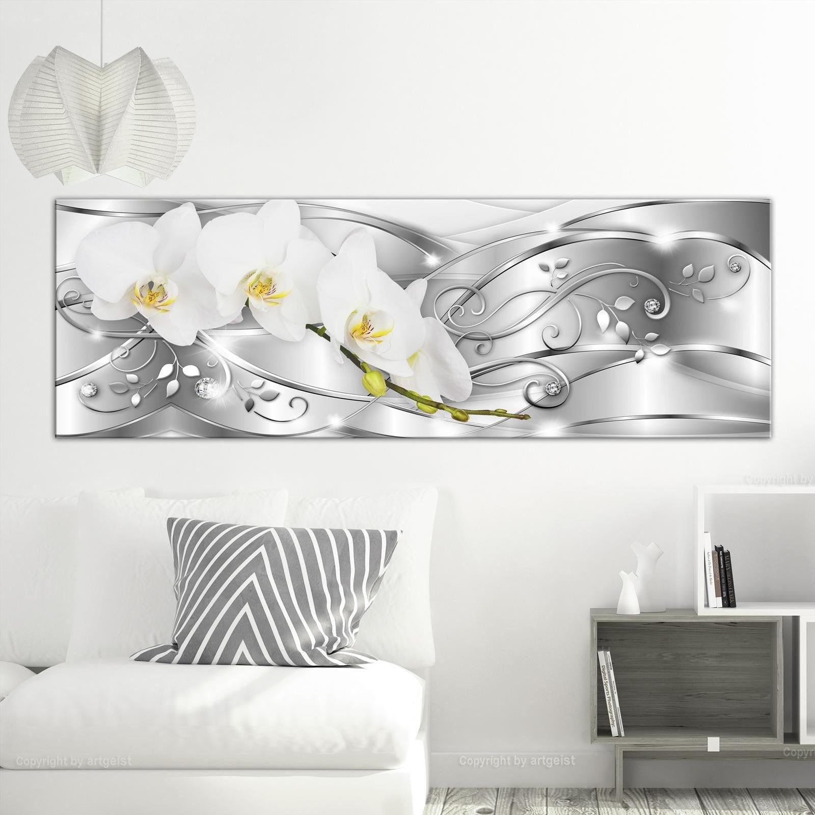 Stretched Canvas Glamour Art - Flowering Narrow Silver