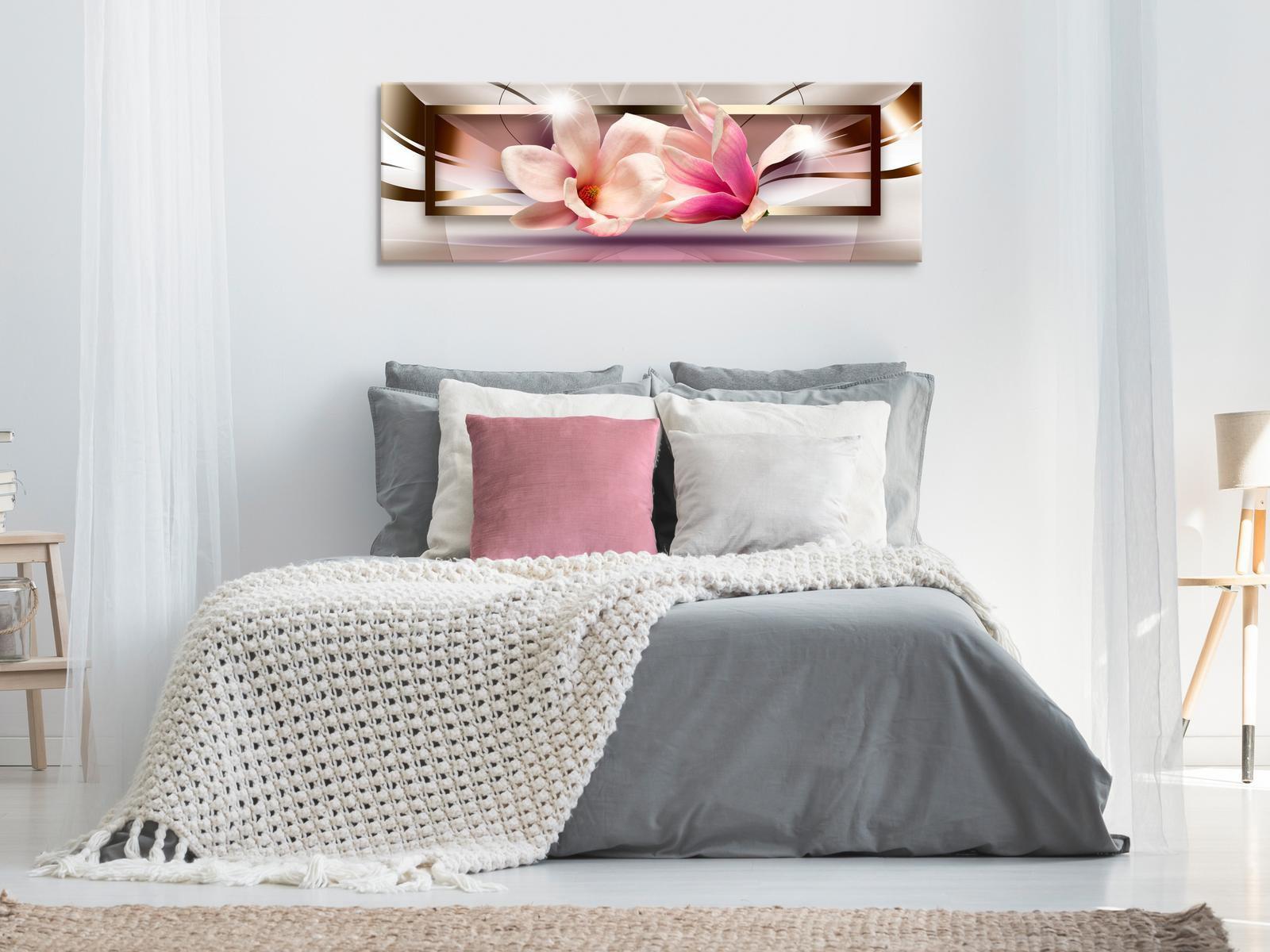 Stretched Canvas Glamour Art - Flowers Outside The Frame Narrow