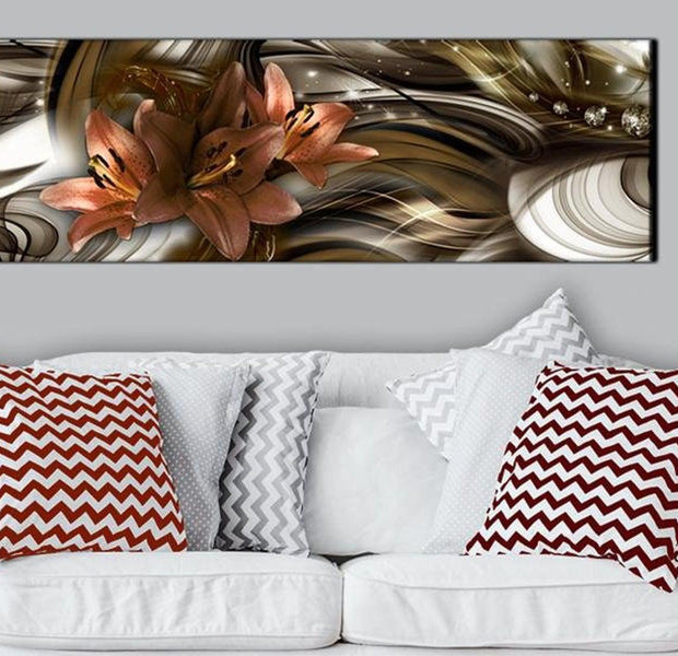 Stretched Canvas Glamour Art - Illusion Border