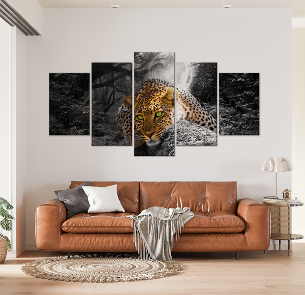 Animal Canvas Wall Art - Leopard Lying Grey - 5 Pieces