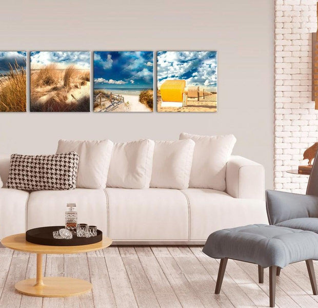 Stretched Canvas Landscape Art - Holiday At The Seaside