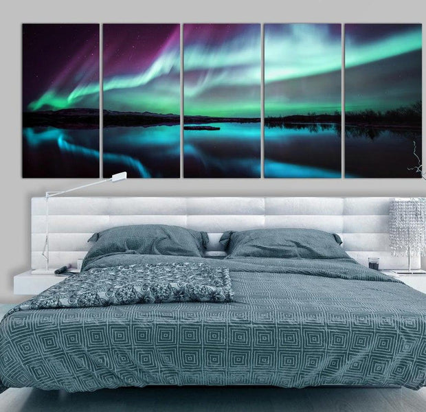 Stretched Canvas Landscape Art - Northern Lights 5 Piece