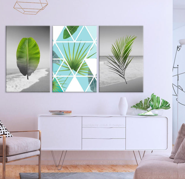 Stretched Canvas Nordic Art - Leaves On The Beach
