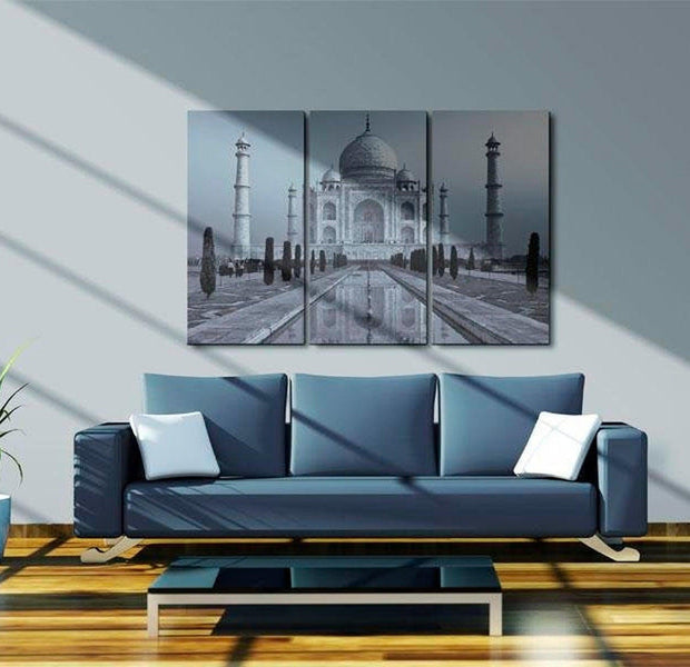 Stretched Canvas Wall Art - Taj Mahaj By Night, India