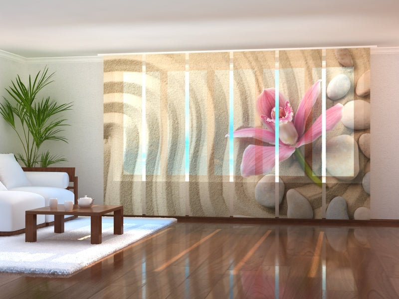 Tiptophomedecor Set of 6 Panel Blinds Orchid and Spa Stones on Sand