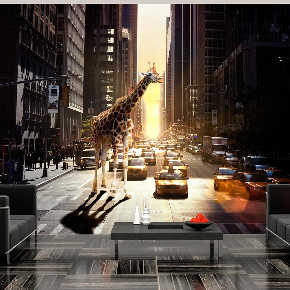 Wall mural - Giraffe in the big city-TipTopHomeDecor