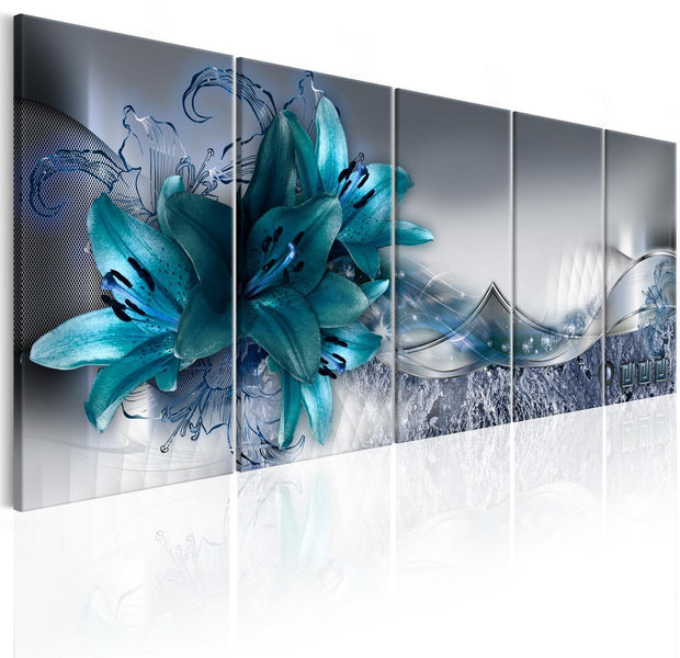 Glamour Stretched Canvas Art - Arctic Lilies-Tiptophomedecor