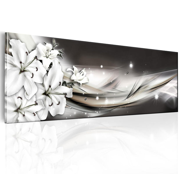 Glamour Stretched Canvas Art - Touch Of Finesse-Tiptophomedecor
