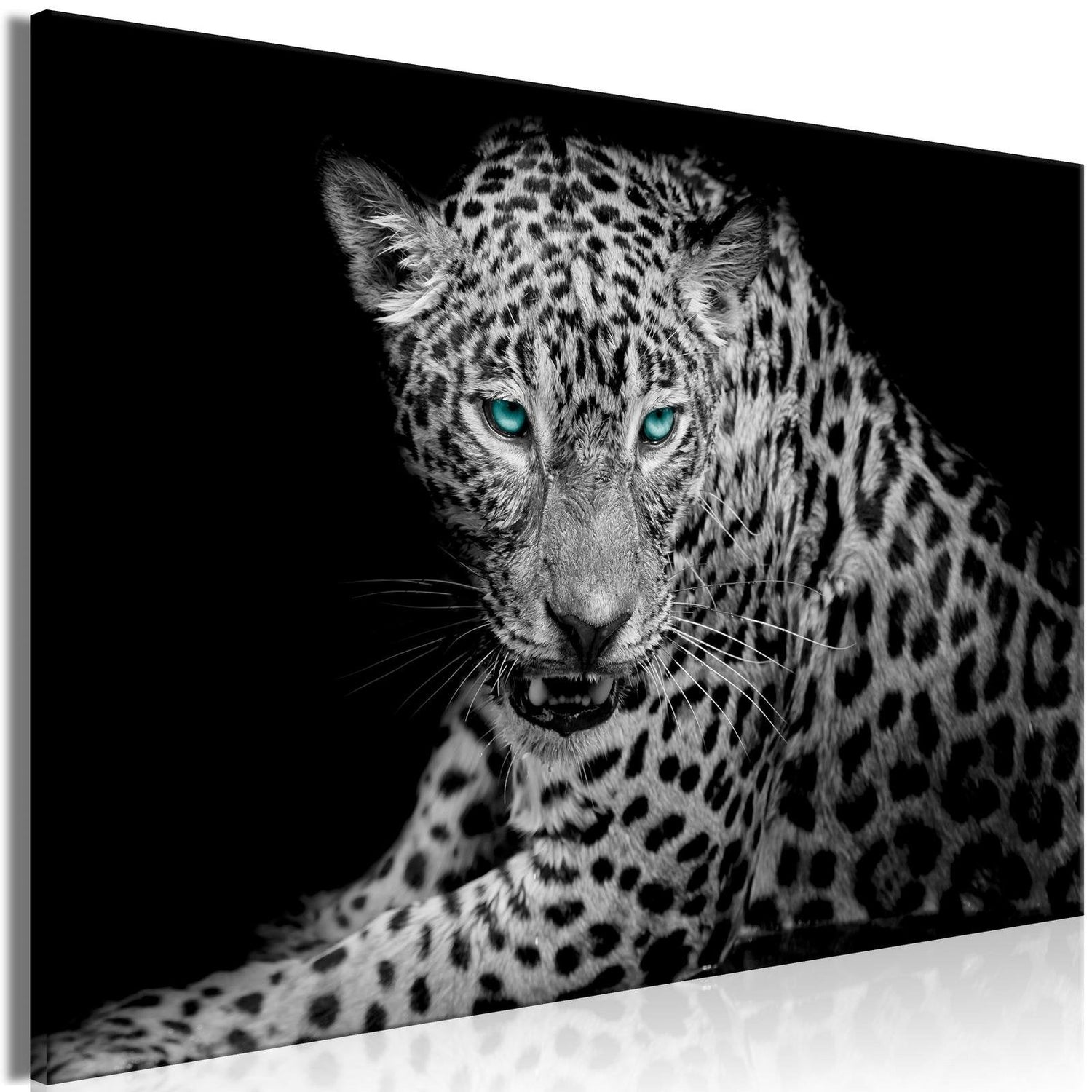 Stretched Canvas Animal Art - Leopard Portrait Wide-Tiptophomedecor