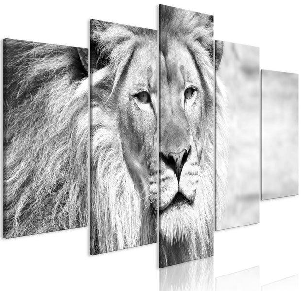 Stretched Canvas Animal Art - The King Of Beasts Black And White 5 Piece-Tiptophomedecor