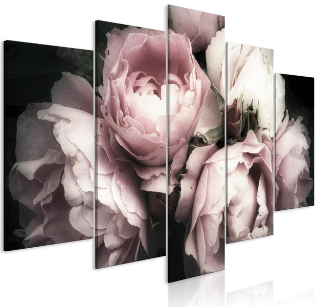Stretched Canvas Floral Art - Smell Of Rose Wide-Tiptophomedecor