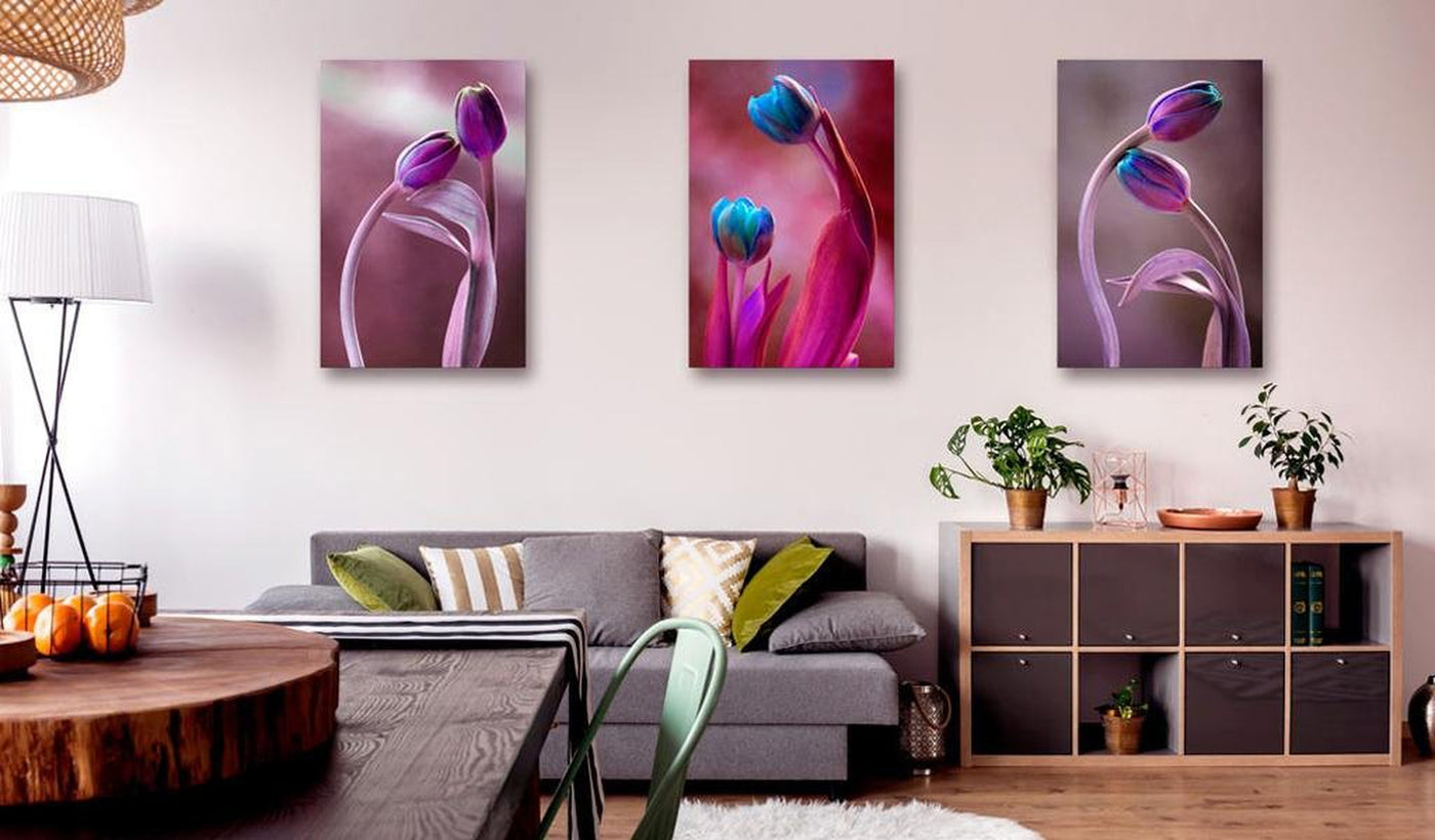 Stretched Canvas Nordic Art - Tulips In Love-Tiptophomedecor