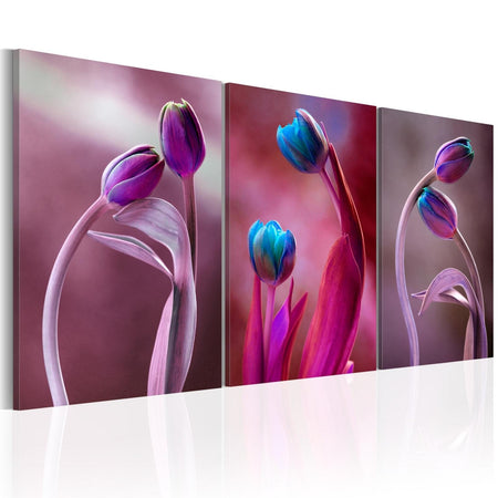 Stretched Canvas Nordic Art - Tulips In Love-Tiptophomedecor